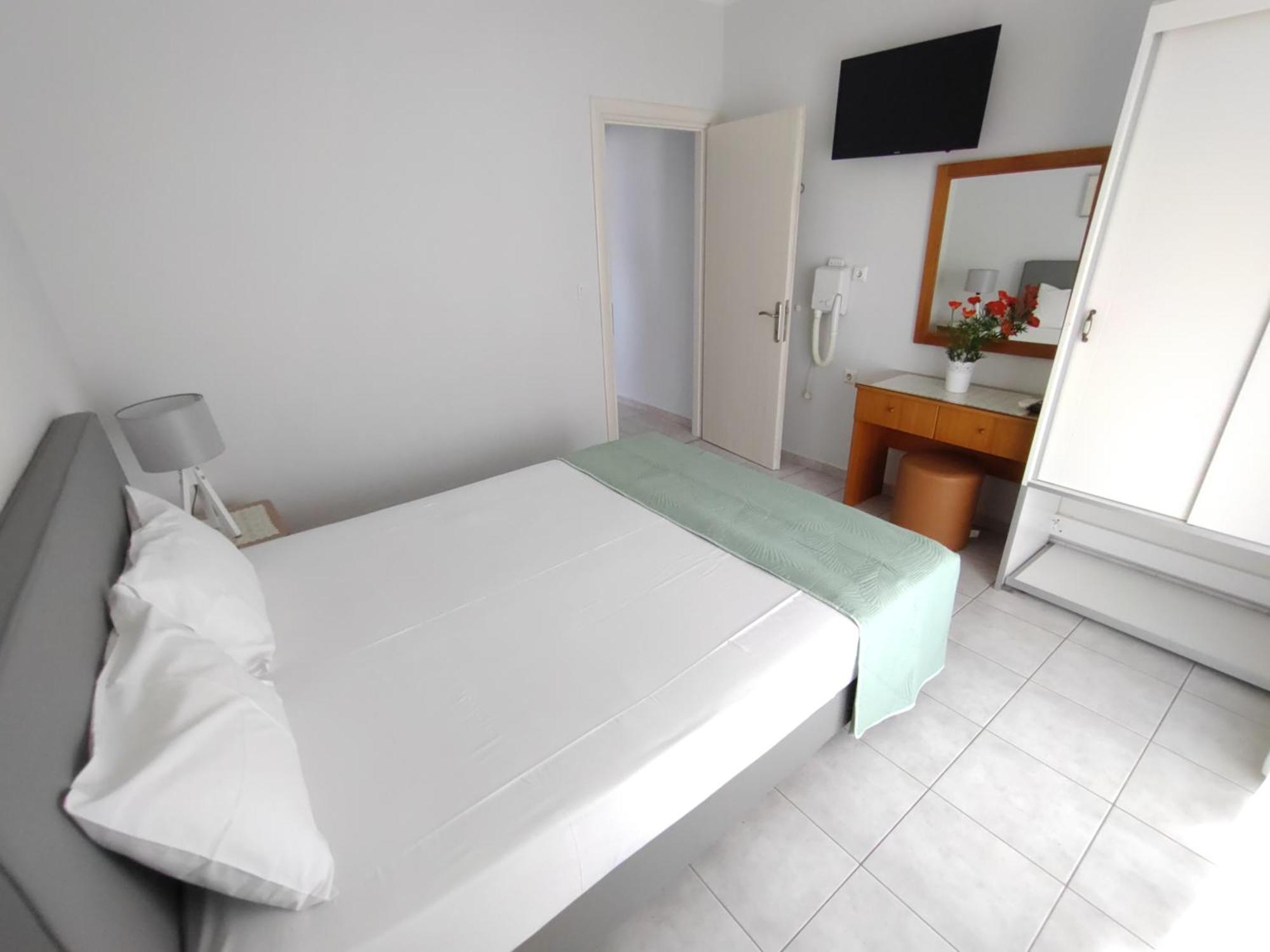 Ioli Apartments タソス エクステリア 写真